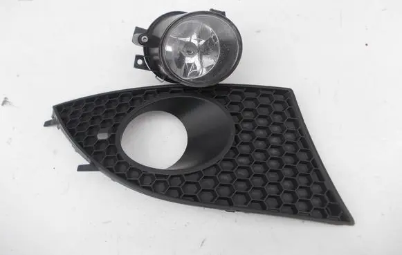 Seat Altea XL Front fog light 5P0941700A 5P0853666C