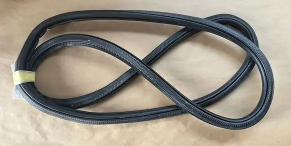 Skoda Octavia Mk4 Rubber seal loading door 5E3867365C