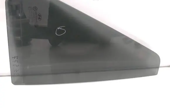 Hyundai Santa Fe Rear vent window glass 43R000385 43R-000385