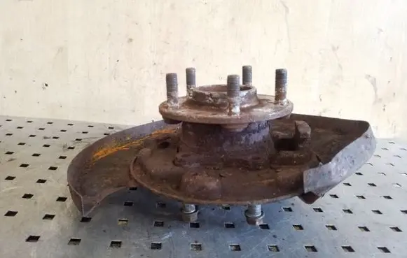 Hyundai Santa Fe Rear wheel hub