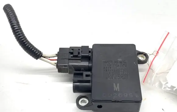 Toyota Yaris Cross Fan control module 89257K0020