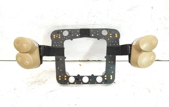 Multifunctional control switch/knob