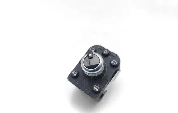 Audi A4 S4 B9 Wing mirror switch 4M0959565M 10121577