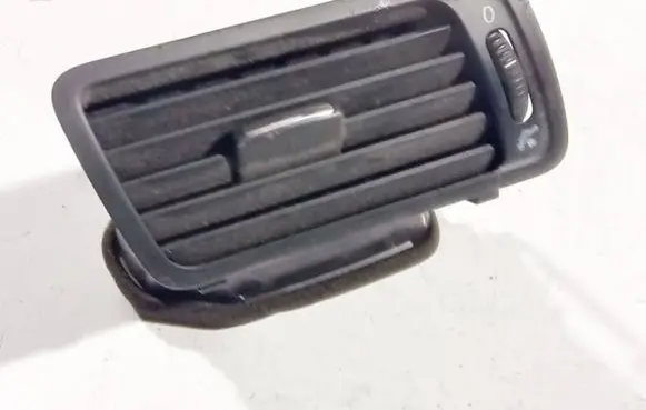 Dash center air vent grill