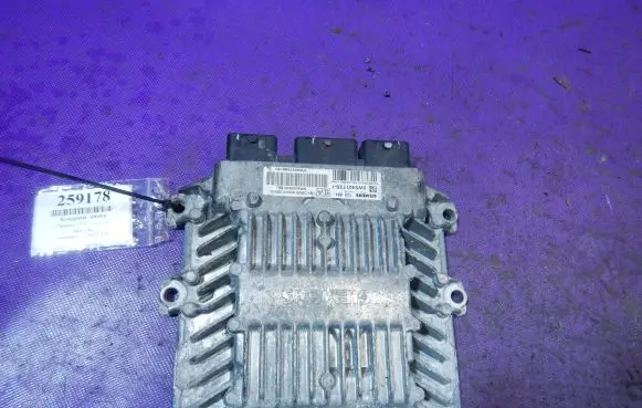 Citroen C3 Engine control unit/module ECU 9655939180