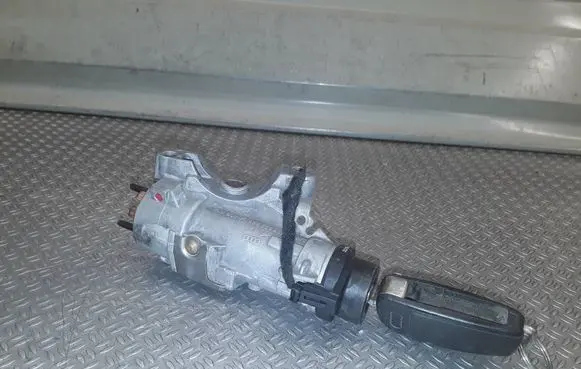 Audi A4 S4 B7 8E 8H Ignition lock 4B0905851N