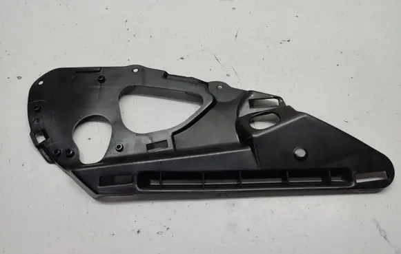 Mercedes-Benz ML W164 Front door seat control surround trim A2519100514