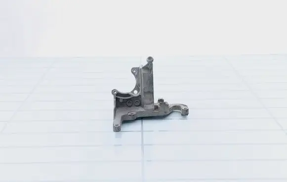 Volvo V50 Engine mounting bracket R8S3A AV6Q9647088