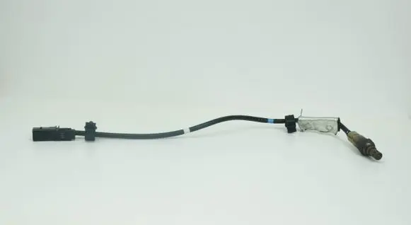Volkswagen Tiguan Lambda probe sensor 04L906262M