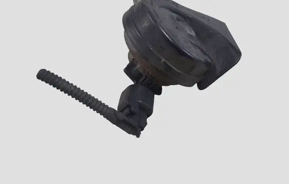 Volvo V40 Horn signal A046522