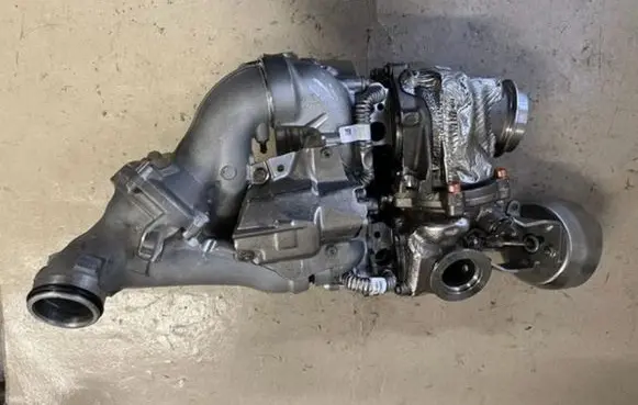 Mercedes-Benz V Class W447 Supercharger A6540901501