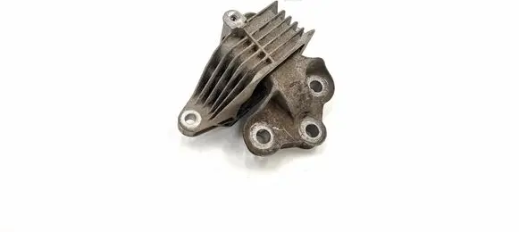 Opel Insignia B Engine mount bracket 84163337