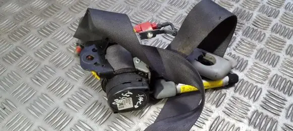 Mitsubishi Space Star Front seatbelt 570521899f 8590c