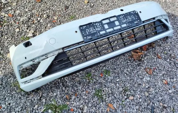 Volkswagen Golf VII Front bumper 5G0807221H