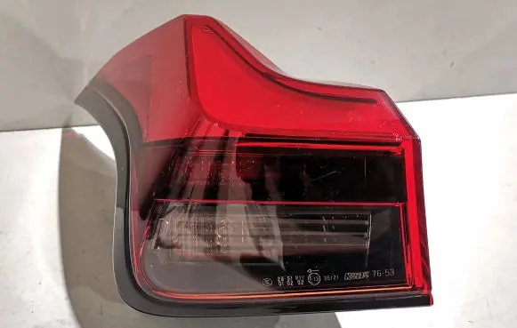 Lexus UX Rear/tail lights
