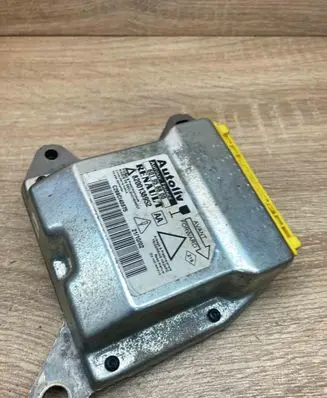 Renault Laguna II Airbag control unit/module 8200138952 601958800