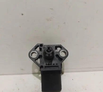 Audi A6 S6 C6 4F Air pressure sensor 038906051B 0281002399