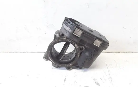 Volvo V50 Throttle valve 8692720