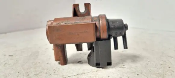 Ford Mondeo MK IV Turbo solenoid valve 6G9Q9E882