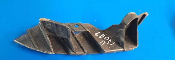 Seat Leon (1P) Front Brake Caliper Pad/Carrier 10807378l