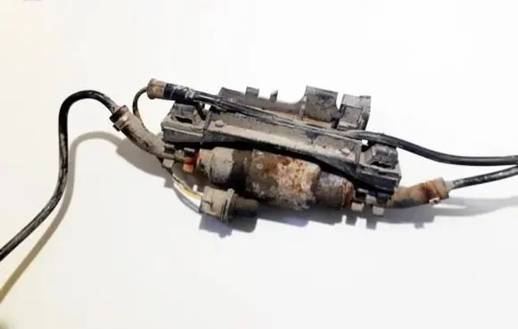 Volkswagen Touran I Webasto circulation pump for autonomous heater 