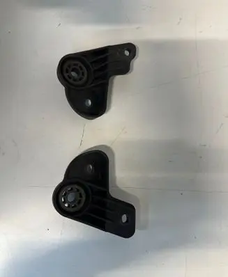 Opel Insignia B Radiator support slam panel bracket 84012896 84012895
