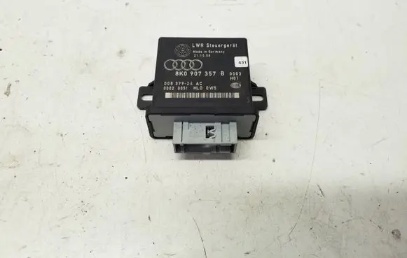 Audi A4 S4 B8 8K Light module LCM 8K0907357B