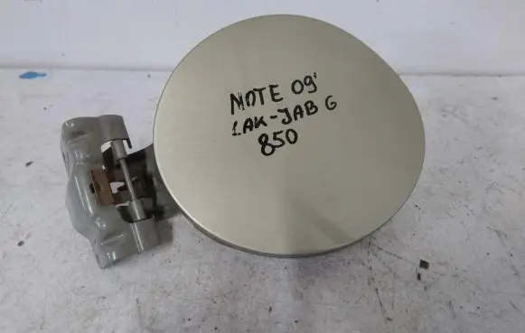 Nissan Note (E12) Fuel tank cap