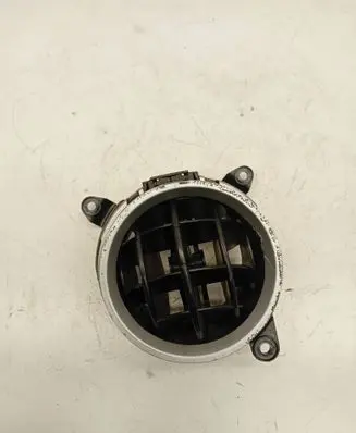 Ford Fiesta Dash center air vent grill