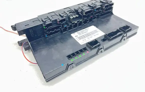 Mercedes-Benz CLK A209 C209 Fuse box set 2095451701 5DK00848665 000072861504204