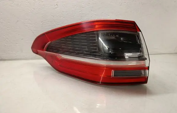 Ford S-MAX Rear/tail lights 17318701