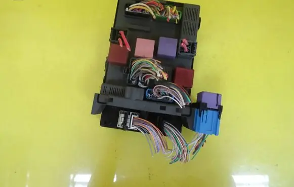 Renault Laguna II BSM Control unit 8200658666 8200371614-B