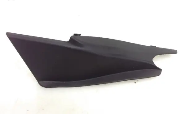 Mazda CX-30 Wiper trim DFR551PB1