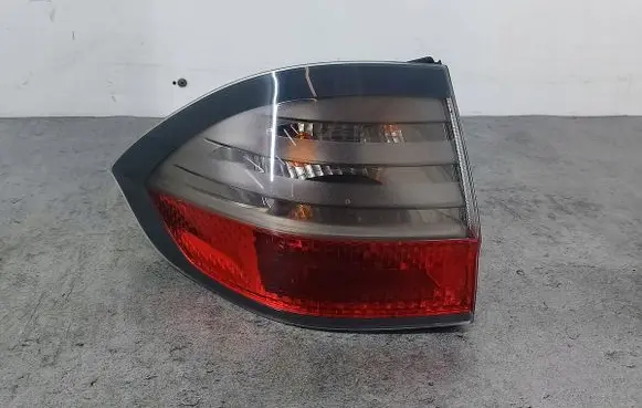 Ford S-MAX Rear/tail lights