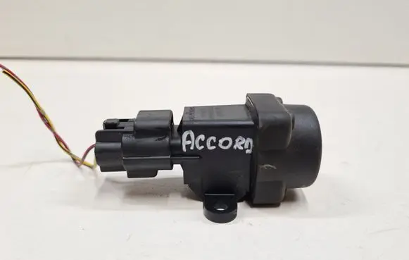 Honda Accord Fuel cut-off switch 359105046010 WQT100030 031031A6