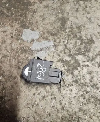 Audi A6 S6 C6 4F Headlight level height control switch 4F0941301A