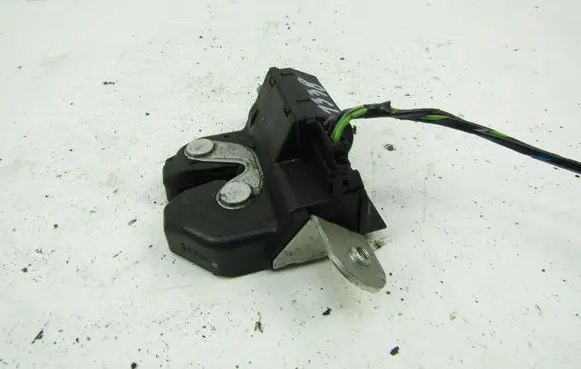 Opel Corsa D Tailgate/trunk/boot lock/catch/latch 