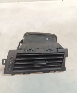 BMW 5 E60 E61 Dashboard side air vent grill/cover trim 6910732