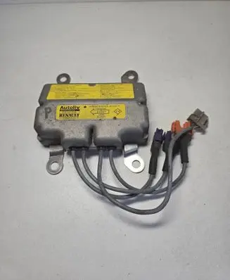 Renault Master II Airbag control unit/module 7700845623