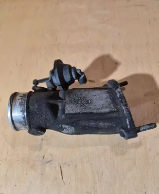 Audi A6 S6 C5 4B Electric throttle body valve 4B0145950