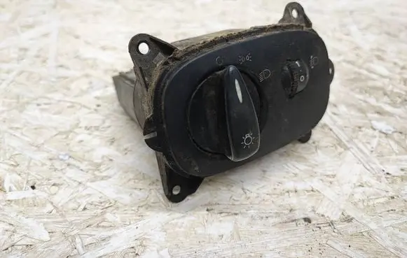 Ford Transit Light switch YC1T13A024BB 04052811 020529B