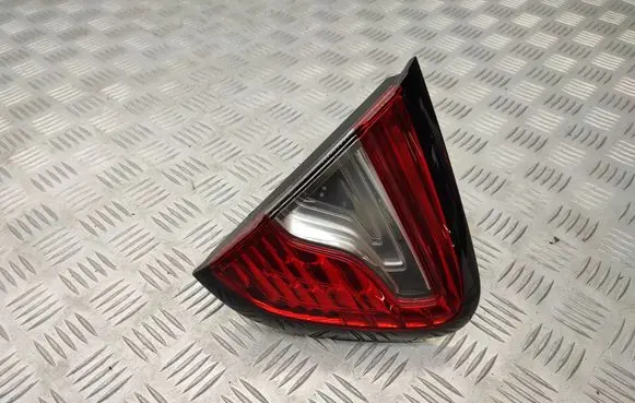 Renault Captur Tailgate rear/tail lights 265554078R