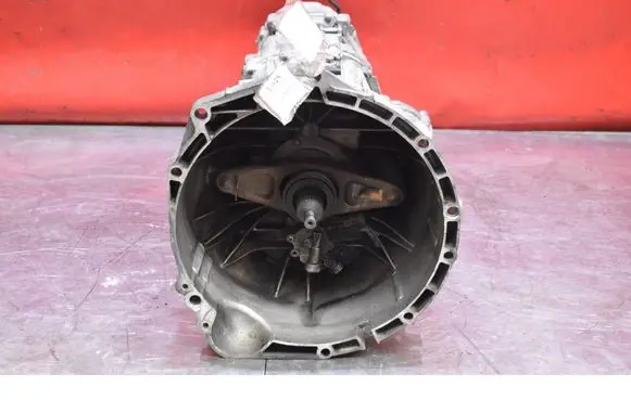 Manual 6 speed gearbox