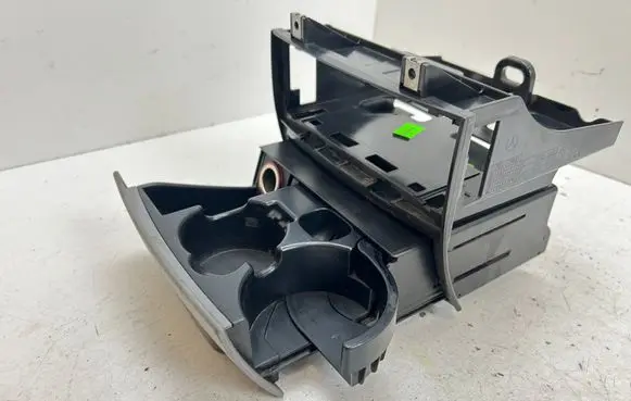 Volkswagen Crafter Cup holder A9066800558