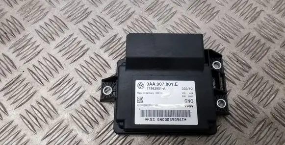 Volkswagen PASSAT B7 Hand brake control module 3AA907801E
