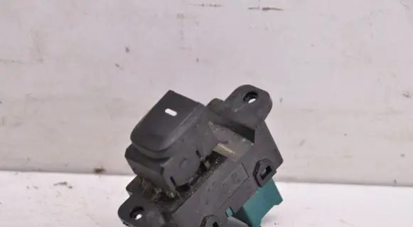 Hyundai i10 Electric window control switch 299122842