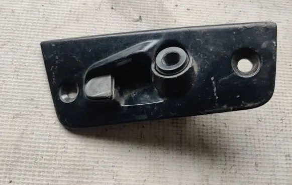Volkswagen Transporter - Caravelle T5 Sliding door check strap stopper 7H0843640F