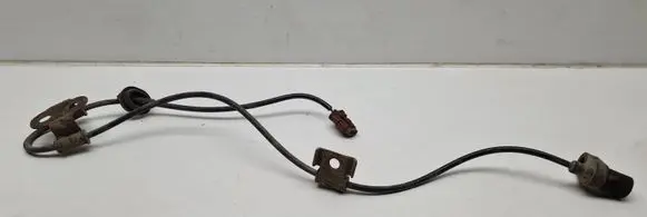 Subaru Forester SG ABS brake wheel speed sensor 27540AE020 C327540AE020