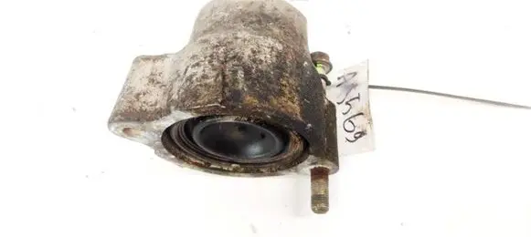 Honda Accord Engine mount bracket