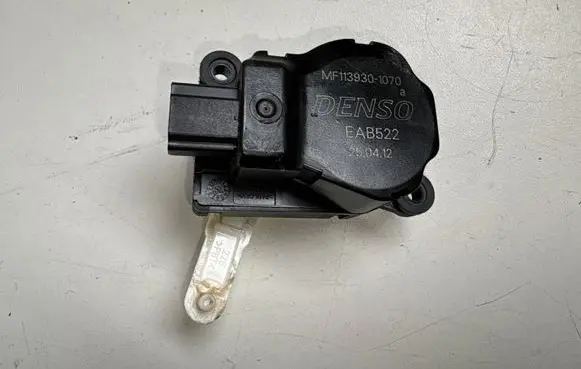Land Rover Discovery 4 - LR4 Air flap motor/actuator MF1139301070